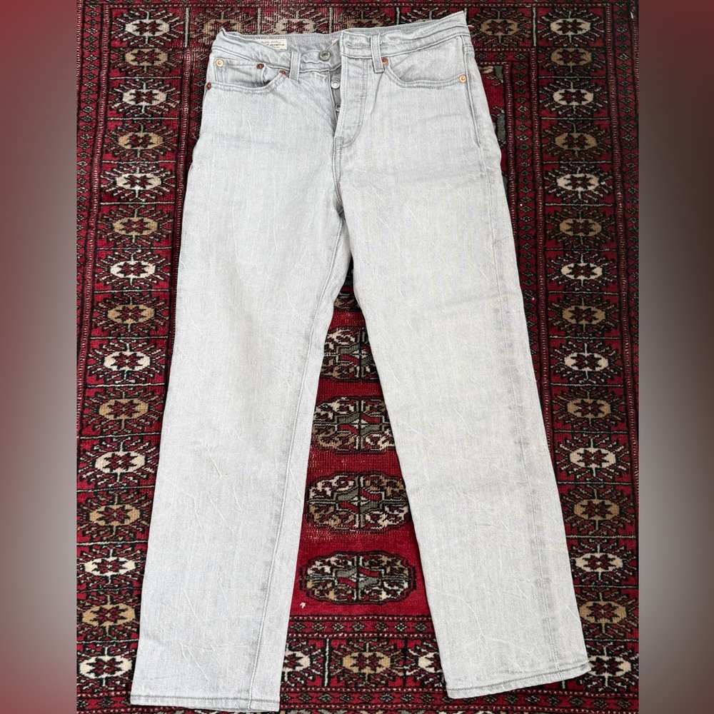 Levi’s Wedgie Straight Jeans size W 24 L 26